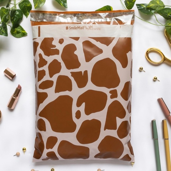 50 10X13 Giraffe Print / Brown Cow Poly Mailers PRICE IS FIRM CLEARANCE - Picture 7 of 8